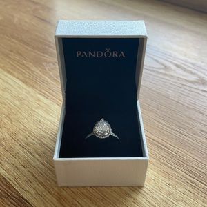 Pandora Sparkling Teardrop Halo Ring